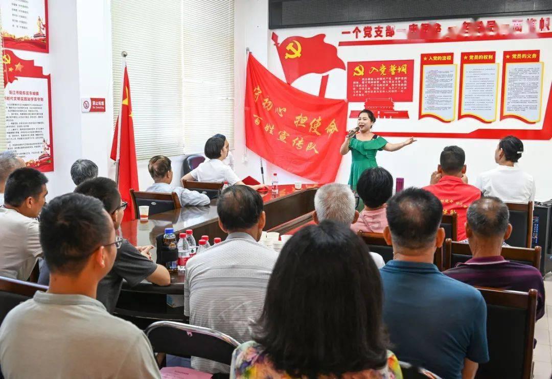 探索在一起两年的男朋友说让我们断断联系,如果他接受了那件事情他再回来找我。他说可能会回来,可能不会了。 知识星球,解锁你的学习天地